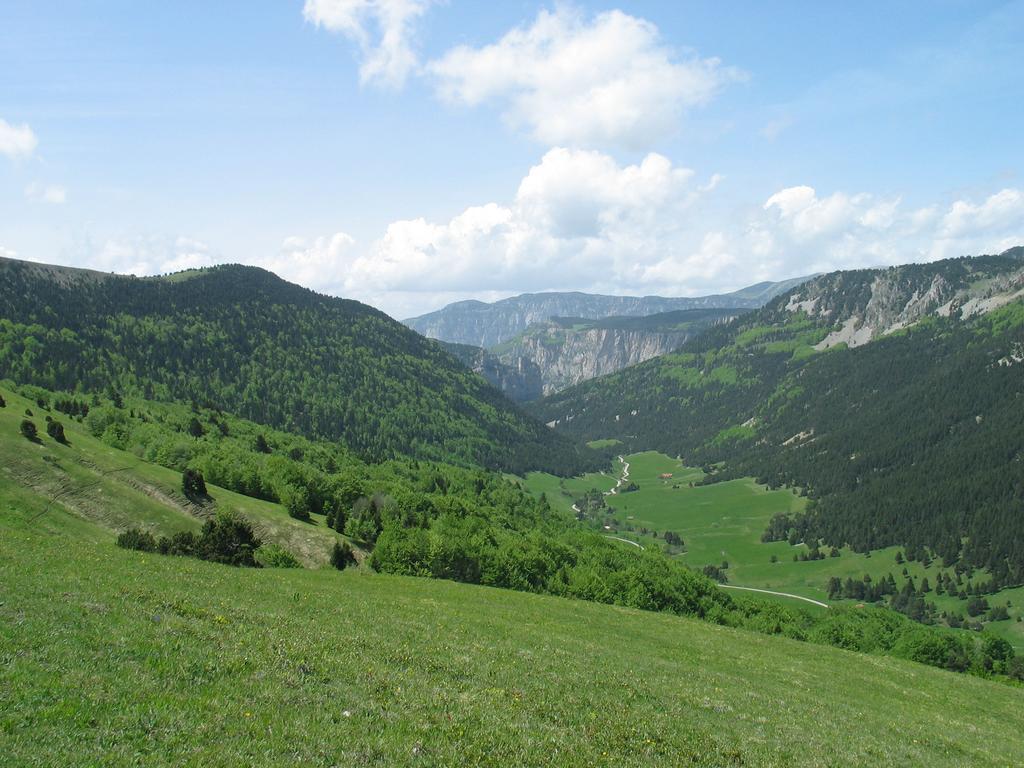 Hotel Le Mont Barral Creyers Экстерьер фото