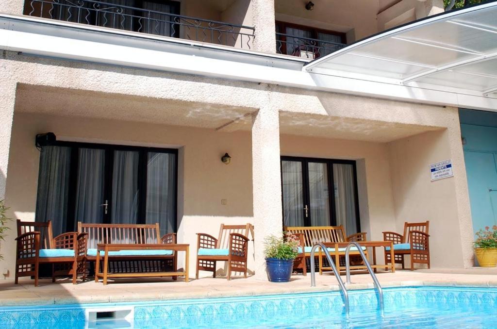 Hotel Le Mont Barral Creyers Экстерьер фото
