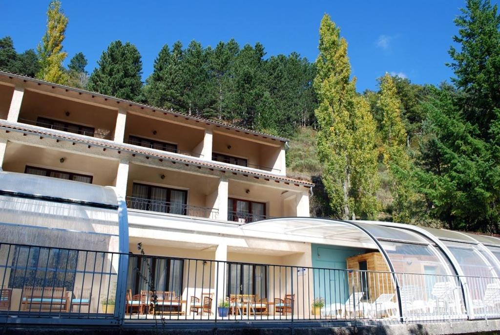 Hotel Le Mont Barral Creyers Экстерьер фото