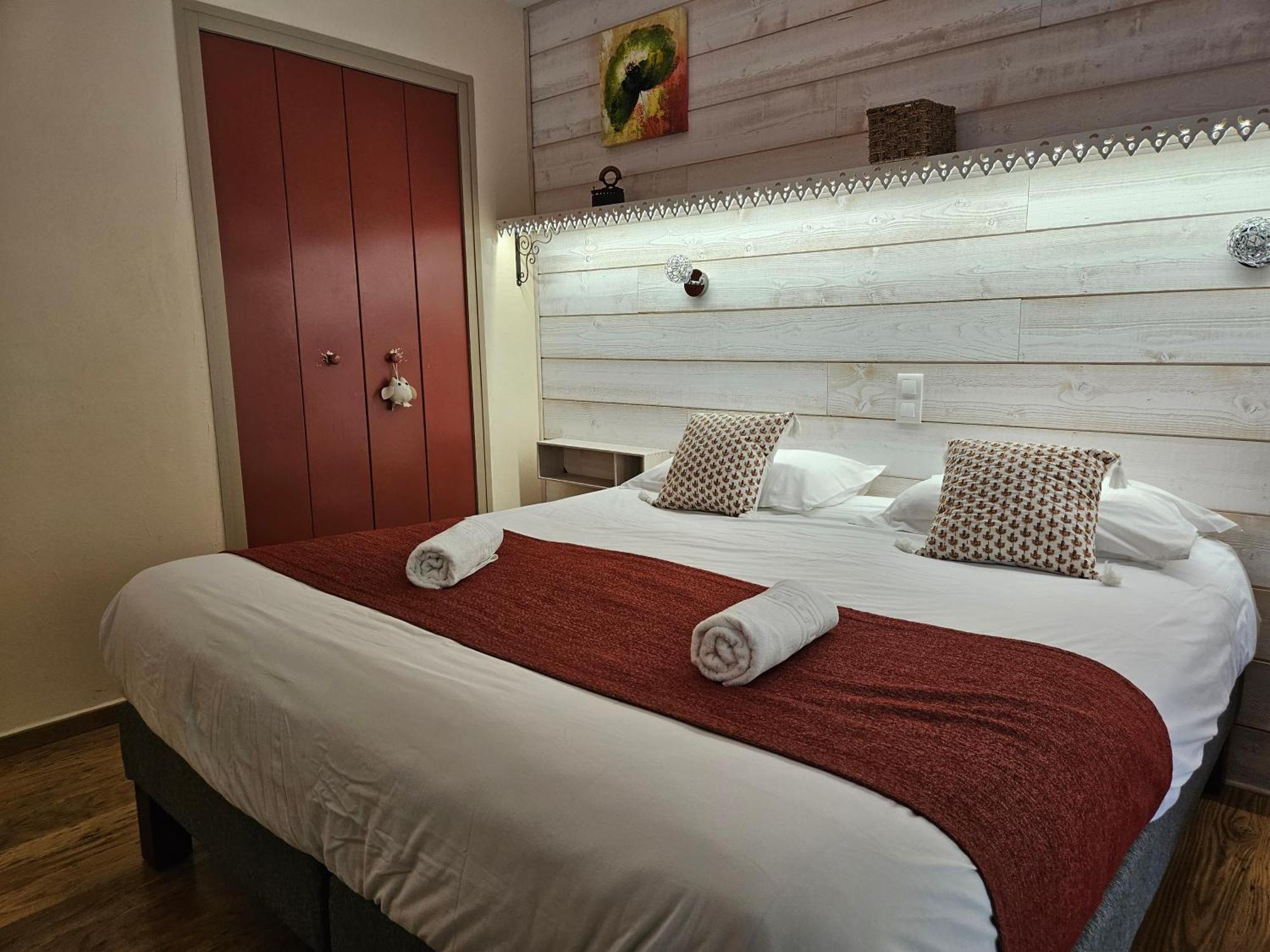 Hotel Le Mont Barral Creyers Экстерьер фото