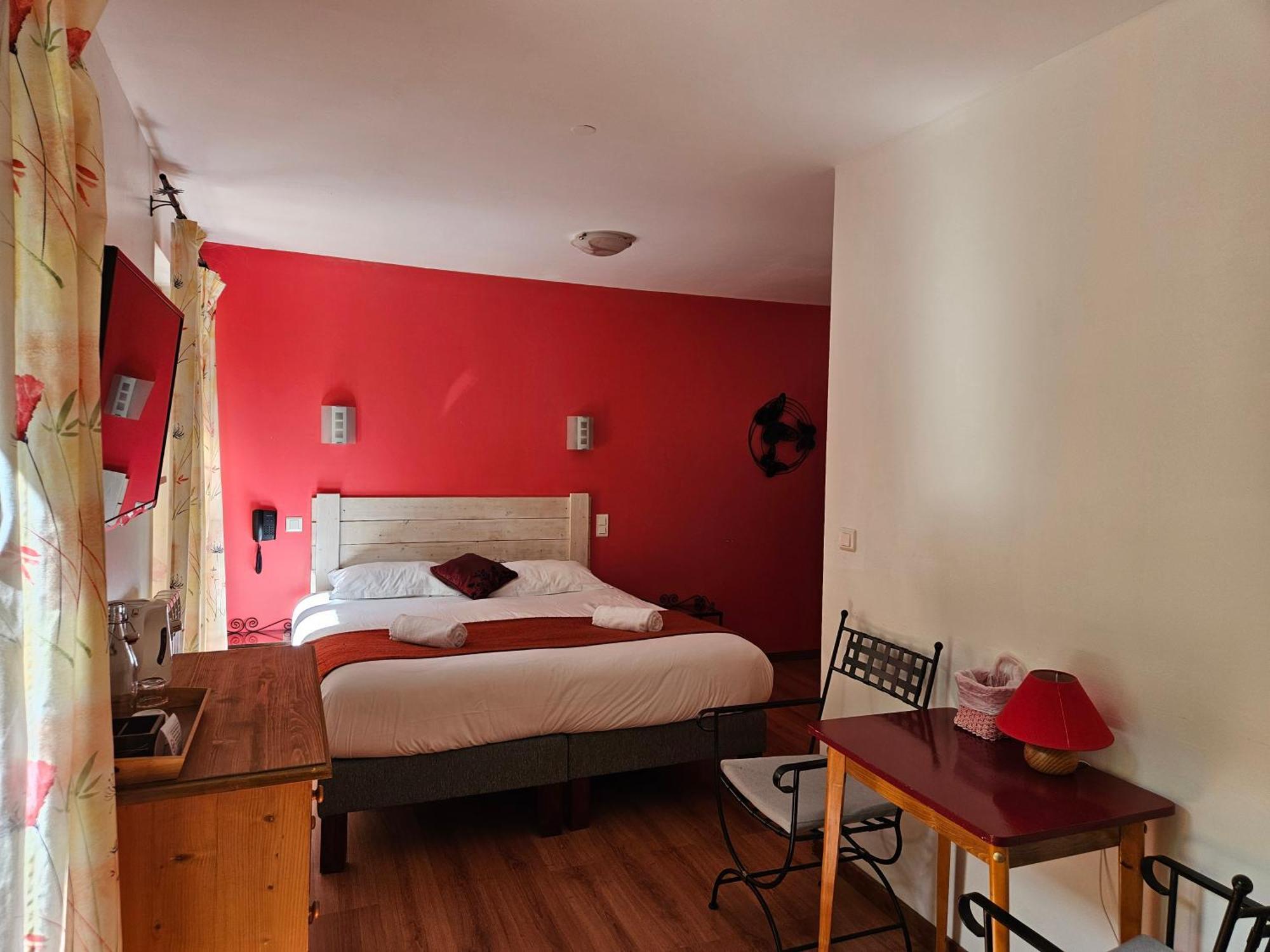 Hotel Le Mont Barral Creyers Экстерьер фото