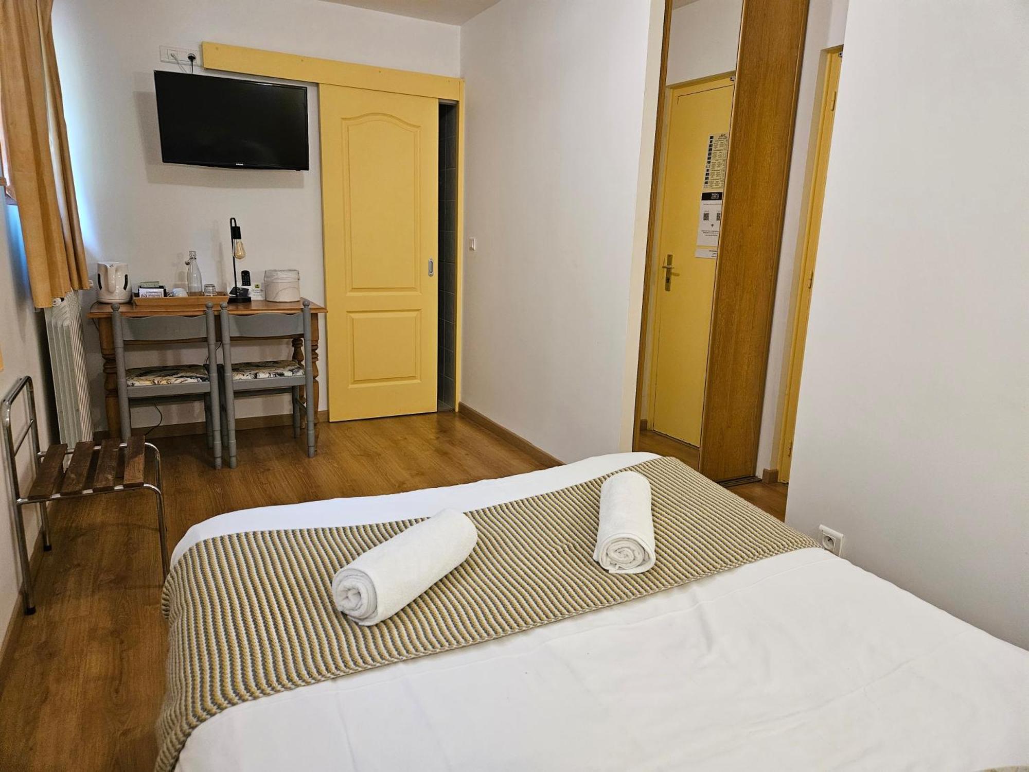 Hotel Le Mont Barral Creyers Экстерьер фото
