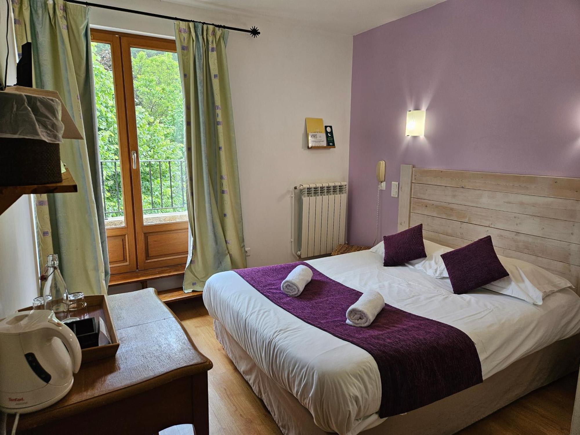 Hotel Le Mont Barral Creyers Экстерьер фото